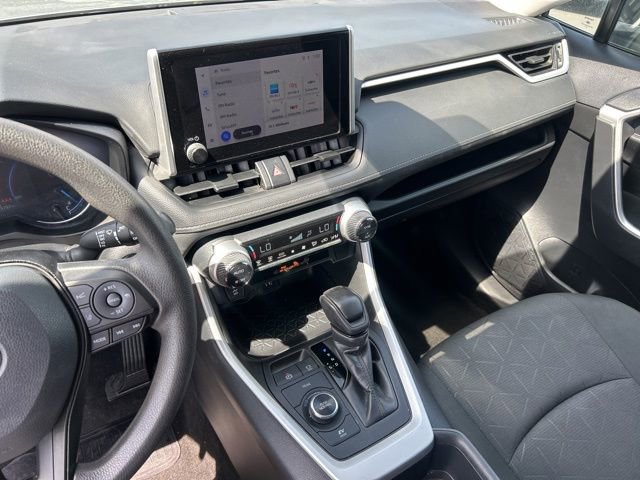 Used 2024 Toyota RAV4 XLE image 30