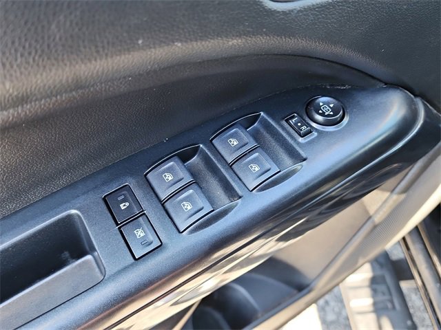 Used 2022 GMC Canyon AT4 w/ Trailering Package image 12