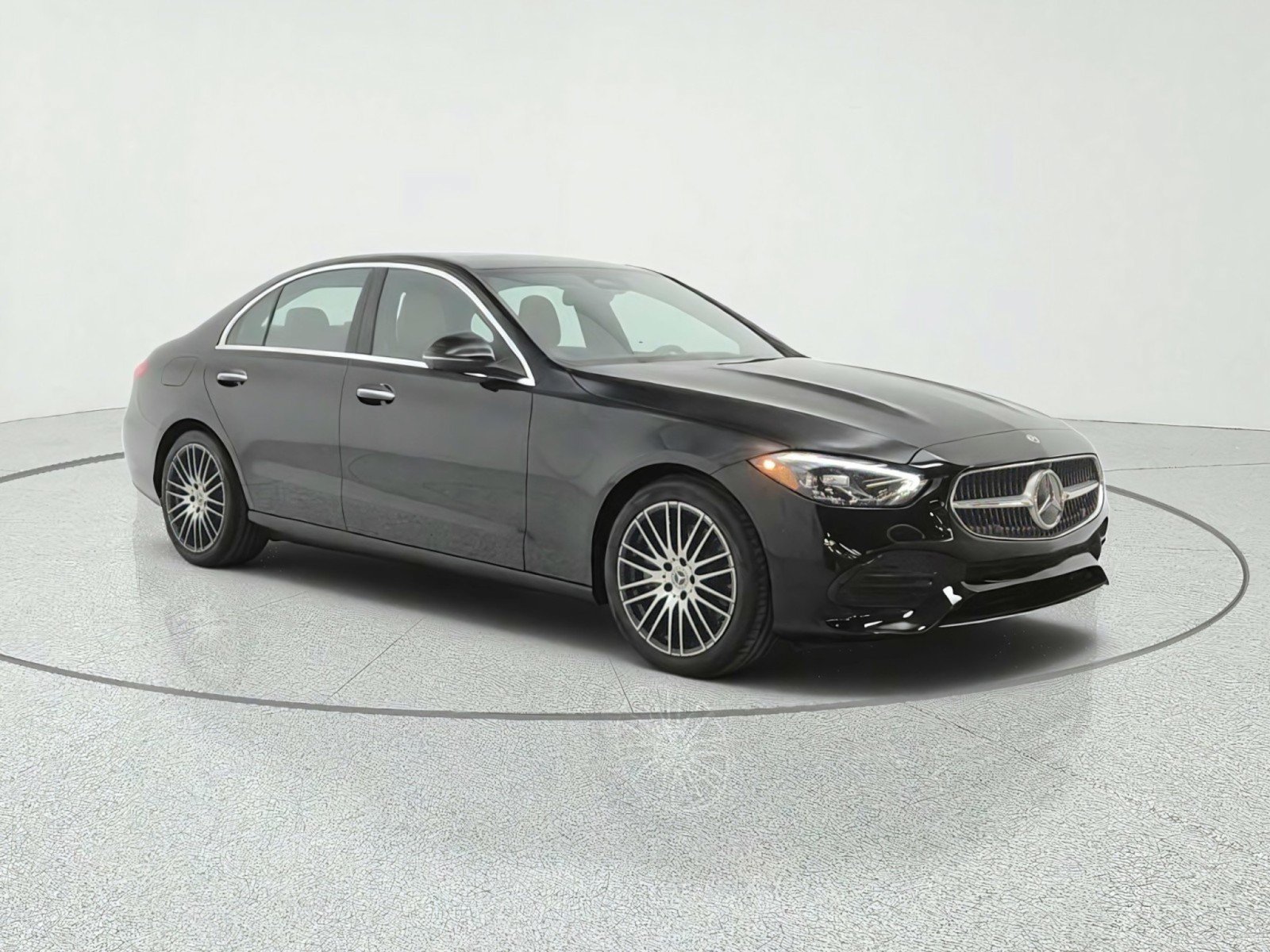 Used 2022 Mercedes-Benz C 300 Sedan image 3