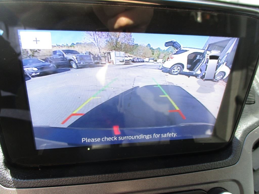 Used 2023 Ford Transit Connect XLT image 16