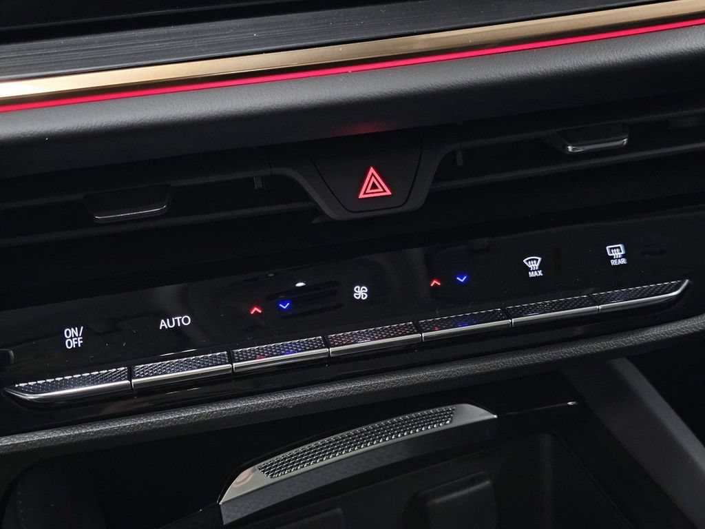 New 2026 Buick Envision Avenir AWD/4WD image 17
