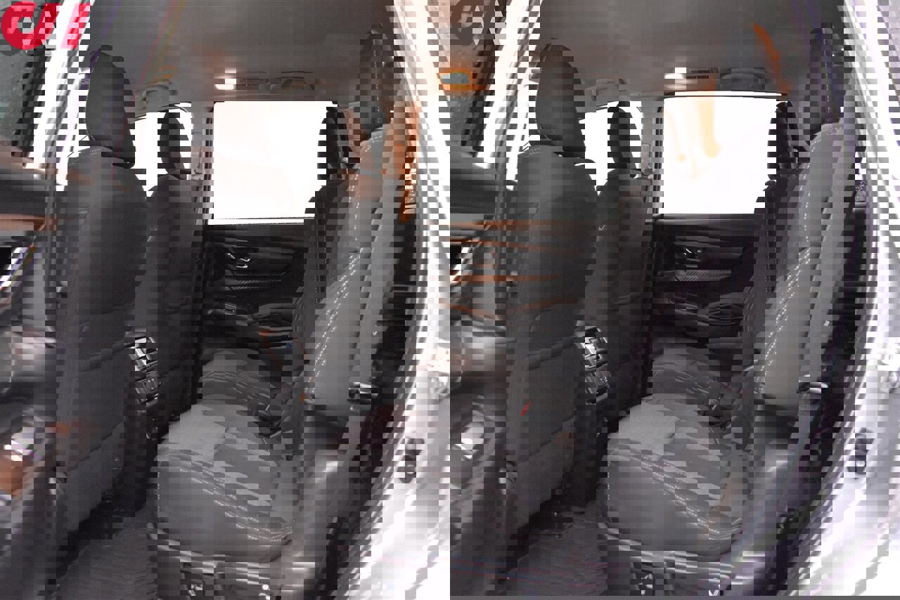 Used 2025 Subaru Ascent Premium image 23