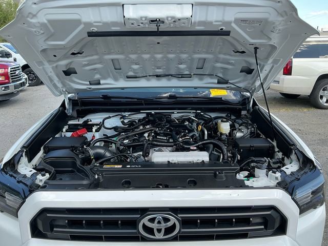 Used 2025 Toyota 4Runner SR5 AWD/4WD image 20