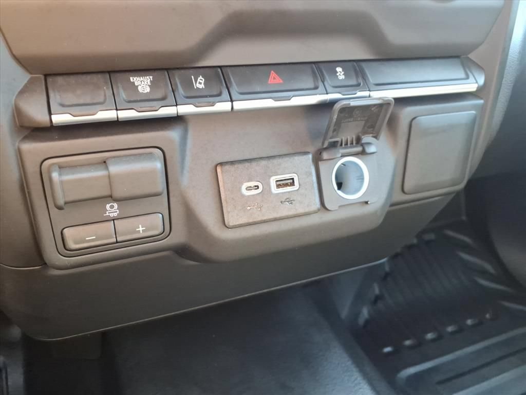 Used 2026 GMC Sierra 2500 Pro AWD/4WD image 26