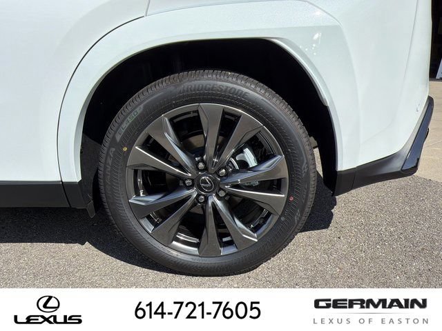 New 2026 Lexus UX 300h AWD image 11