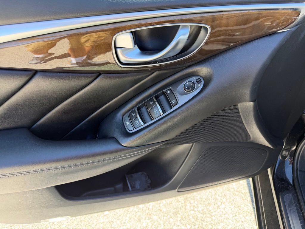 Used 2018 INFINITI Q50 Luxe RWD image 21