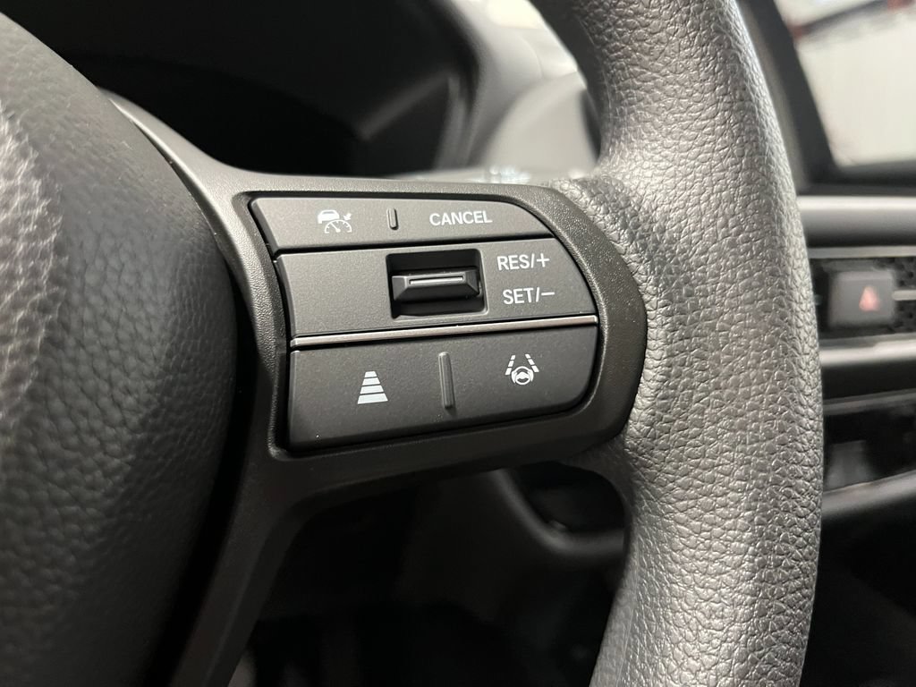 New 2027 Honda HR-V LX image 16