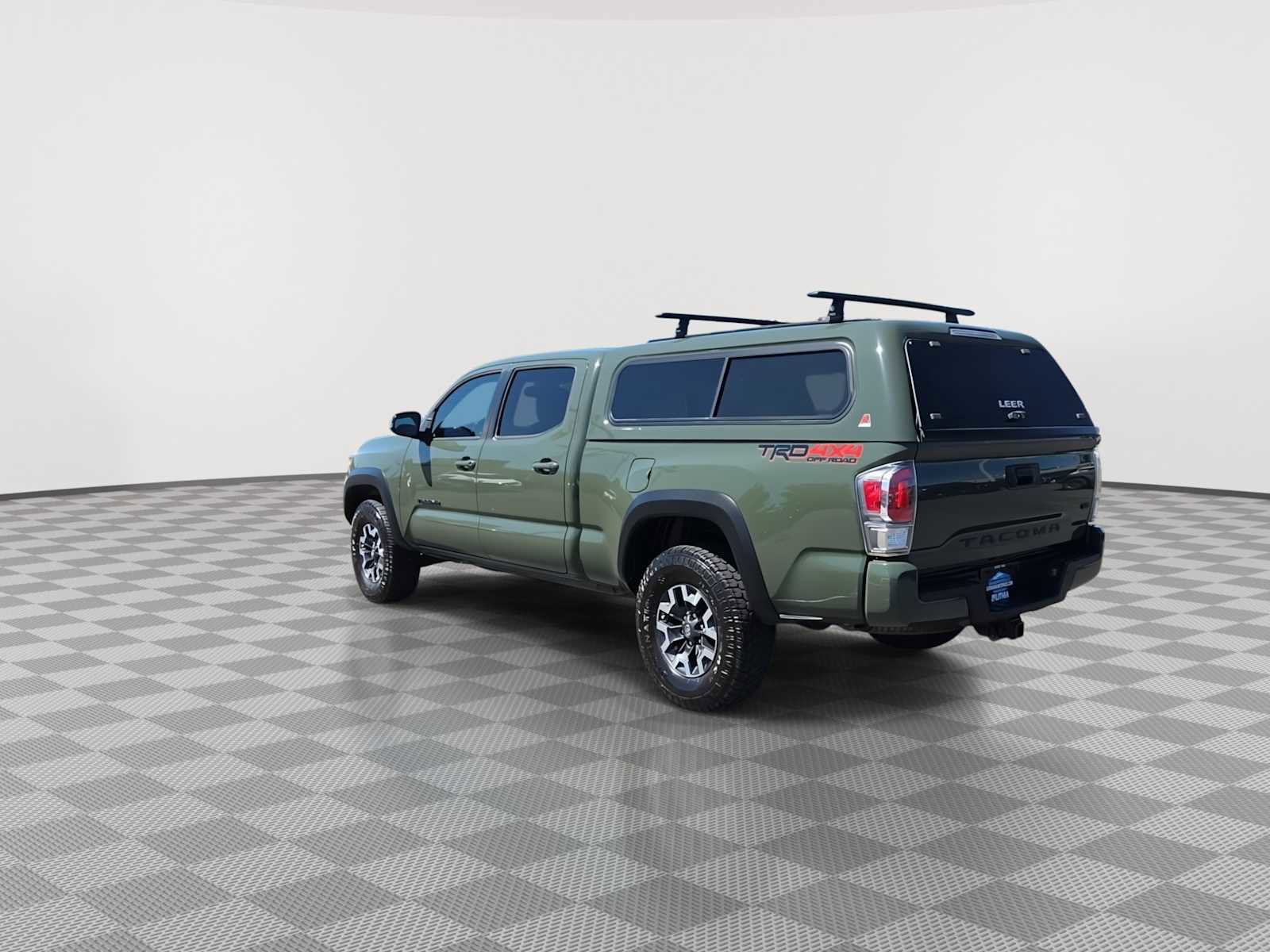 Used 2022 Toyota Tacoma TRD Off-Road w/ TRD Premium Off Road Package AWD/4WD image 6