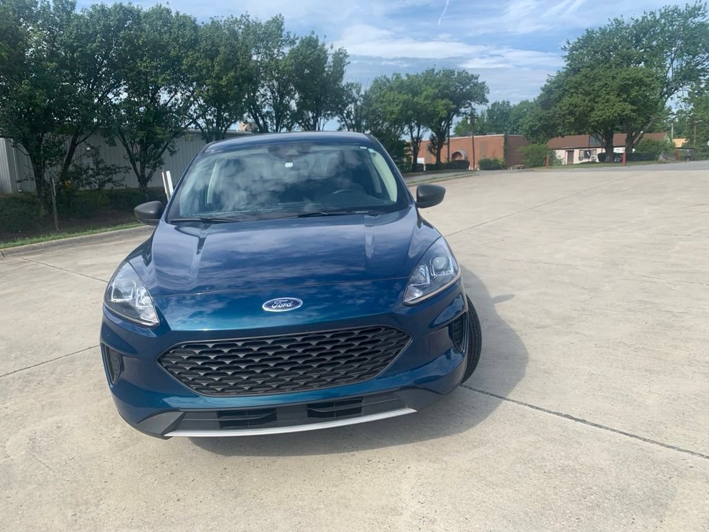 Used 2020 Ford Escape S FWD image 2