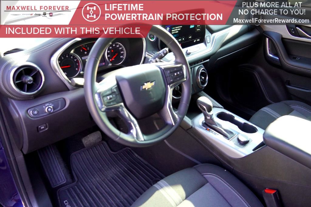 Used 2023 Chevrolet Blazer LT w/ LPO, Black Grille Bar Package image 9