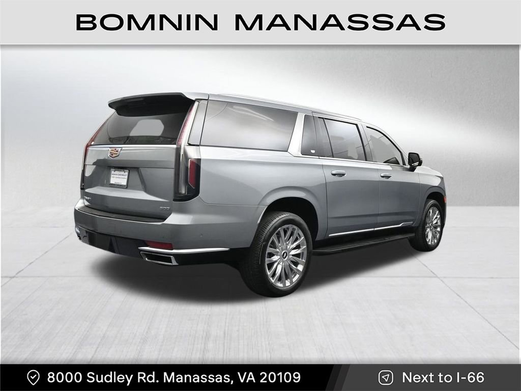 Used 2024 Cadillac Escalade ESV Premium Luxury AWD/4WD image 5