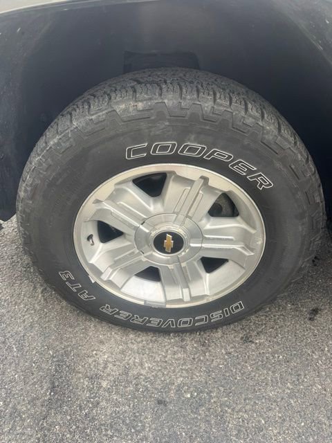 Used 2012 Chevrolet Silverado 1500 LT w/ All-Star Edition AWD/4WD image 4