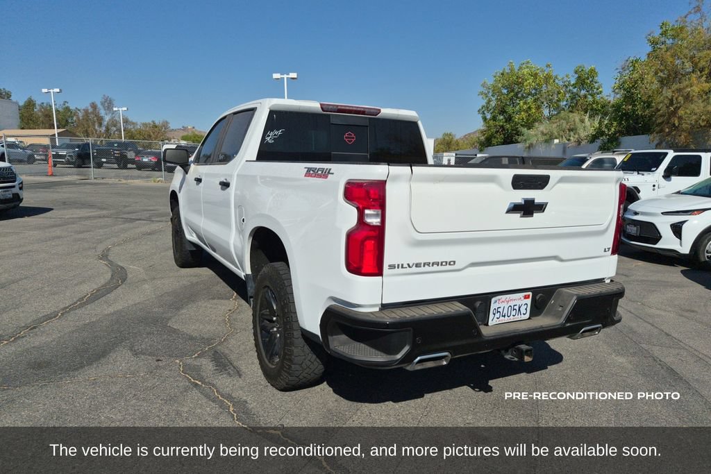 Used 2022 Chevrolet Silverado 1500 LT Trail Boss w/ Convenience Package II AWD/4WD image 8