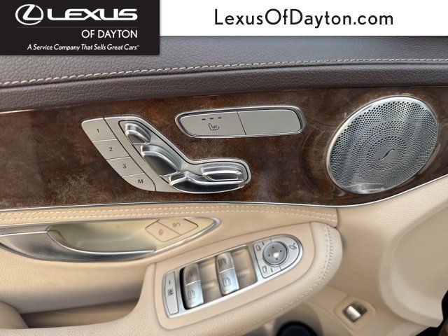 Used 2015 Mercedes-Benz C 300 4MATIC Sedan image 11