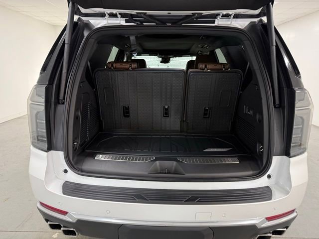 New 2025 Chevrolet Tahoe High Country image 9