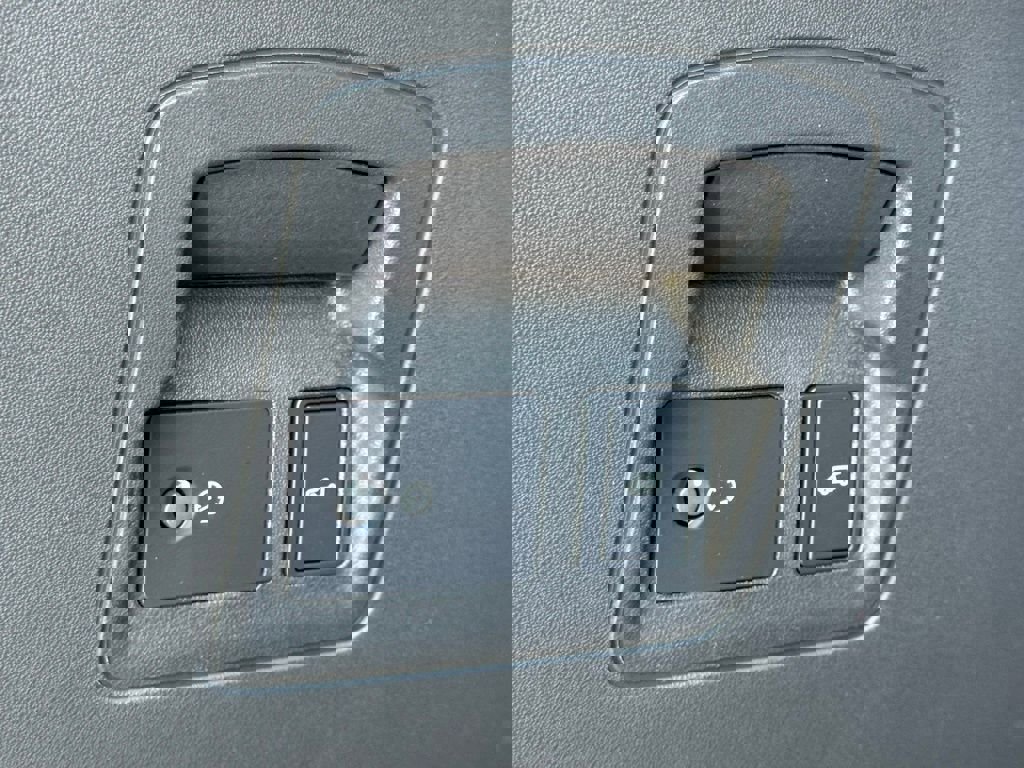 Used 2026 Land Rover Range Rover Velar Dynamic SE image 22