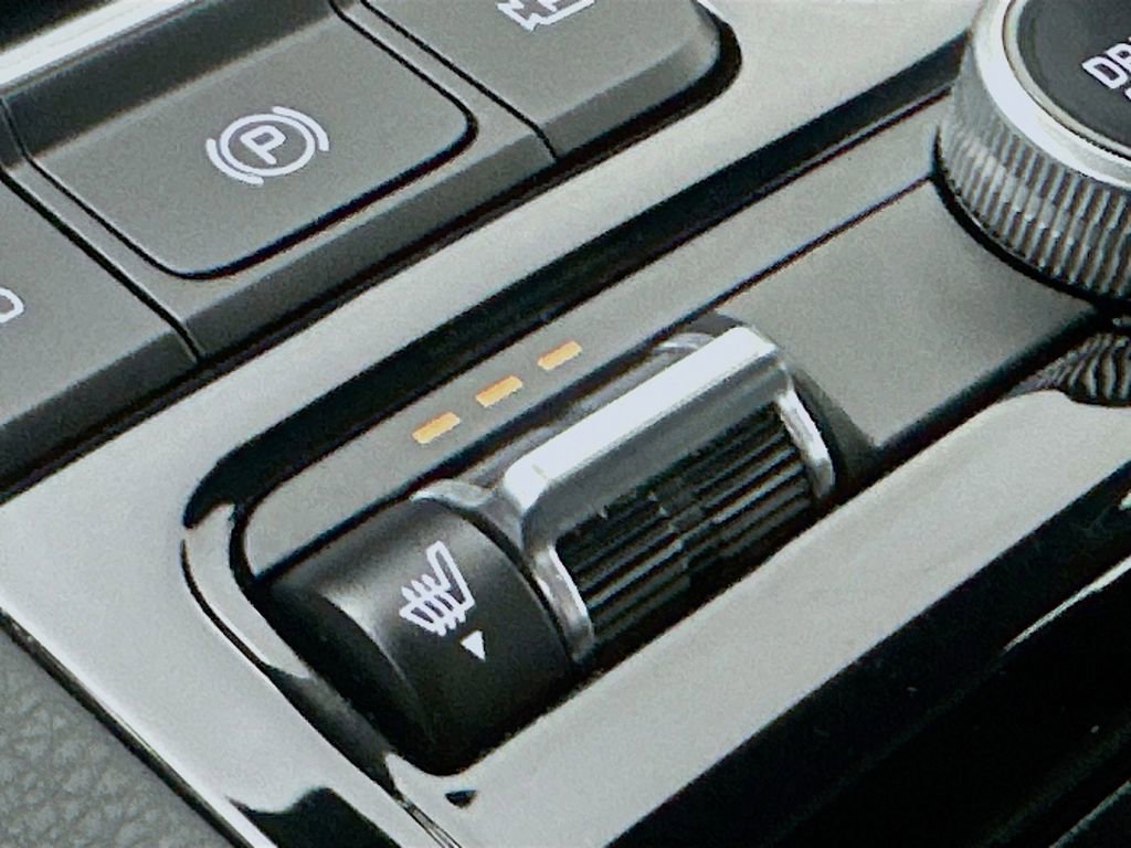 Certified 2025 Kia K5 GT-Line image 13