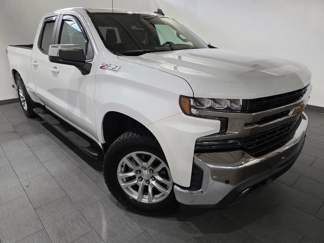 Used 2019 Chevrolet Silverado 1500 LT w/ Z71 Off-Road Package AWD/4WD image 7