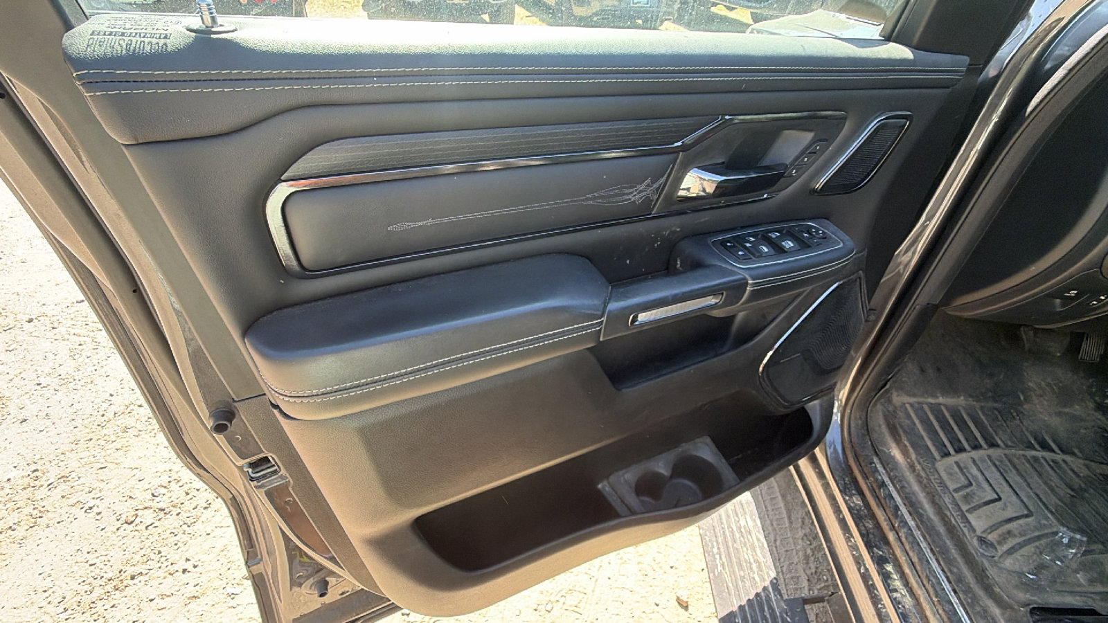 Certified 2024 RAM 1500 Limited AWD/4WD image 14