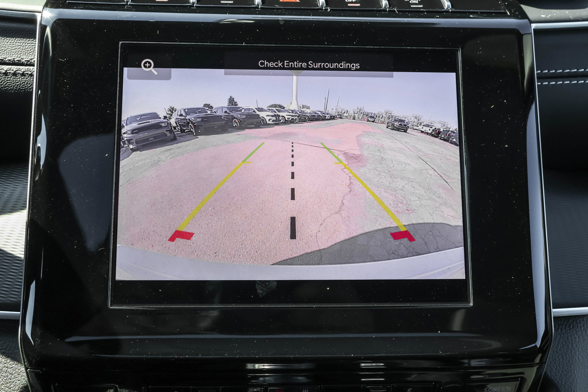 Used 2025 Jeep Grand Cherokee Altitude AWD/4WD image 19