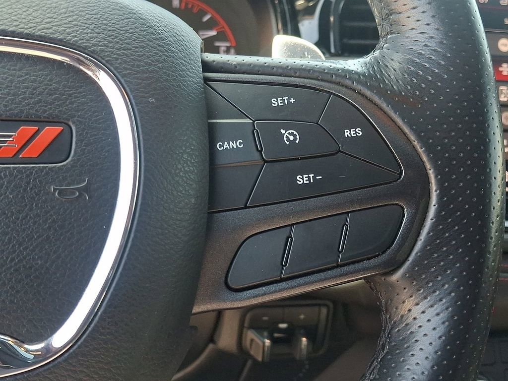 Used 2022 Dodge Durango R/T w/ Blacktop Package AWD/4WD image 24