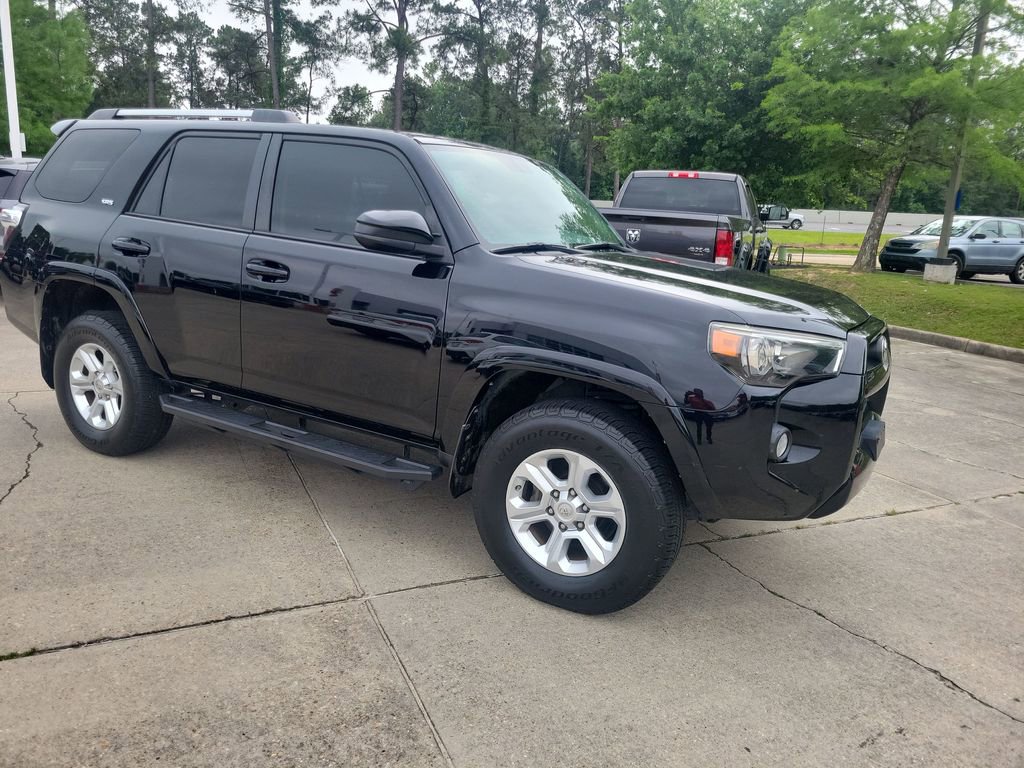 Certified 2019 Toyota 4Runner SR5 AWD/4WD image 8