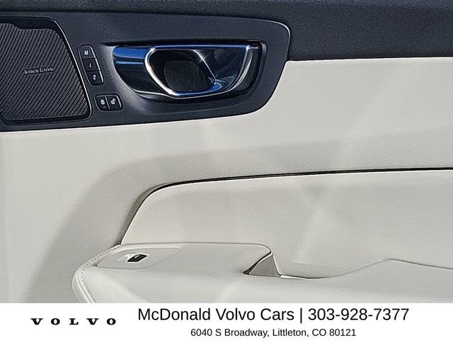New 2026 Volvo XC60 B5 Ultra w/ Protection Package Premier AWD/4WD image 18