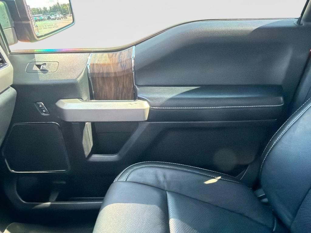 Used 2020 Ford F150 Lariat w/ Equipment Group 502A Luxury AWD/4WD image 23