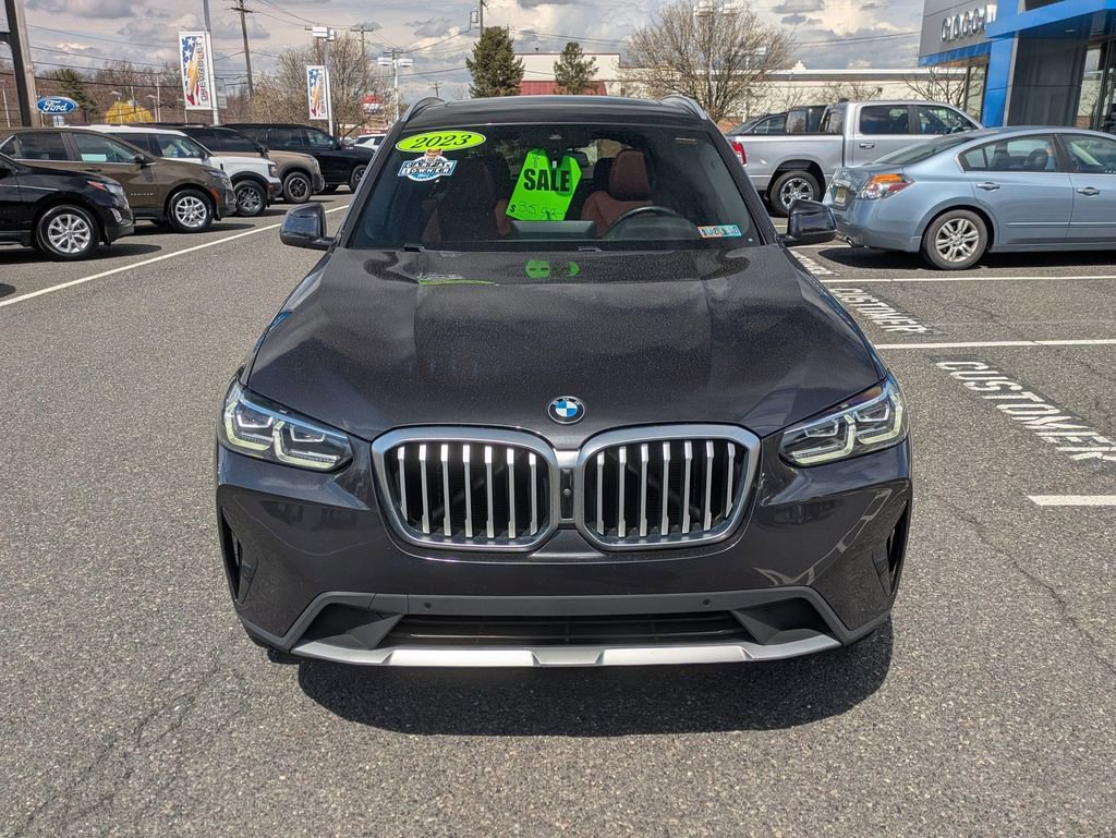 Used 2023 BMW X3 xDrive30i w/ Premium Package image 2
