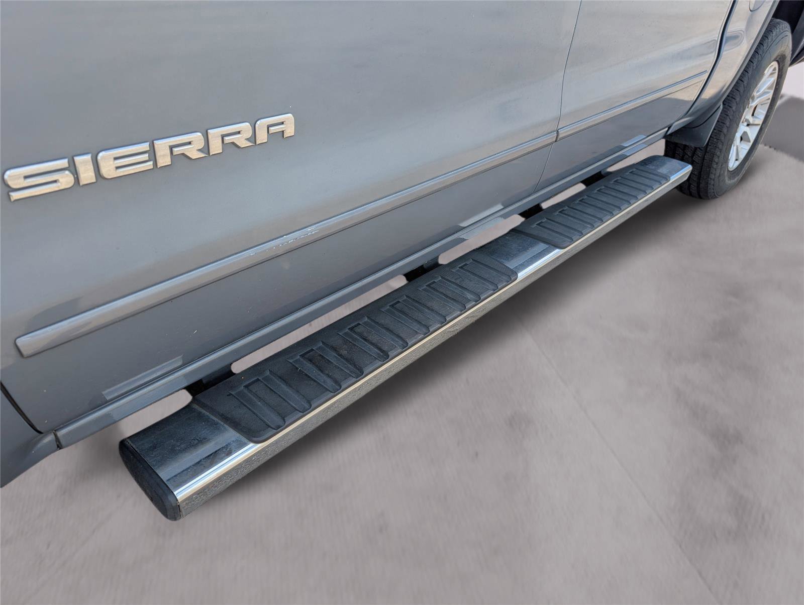 Used 2015 GMC Sierra 1500 SLE w/ SLE Value Package image 38