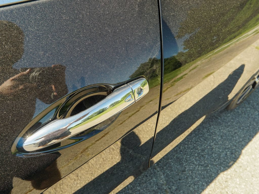 Used 2018 Nissan Maxima Platinum FWD image 8