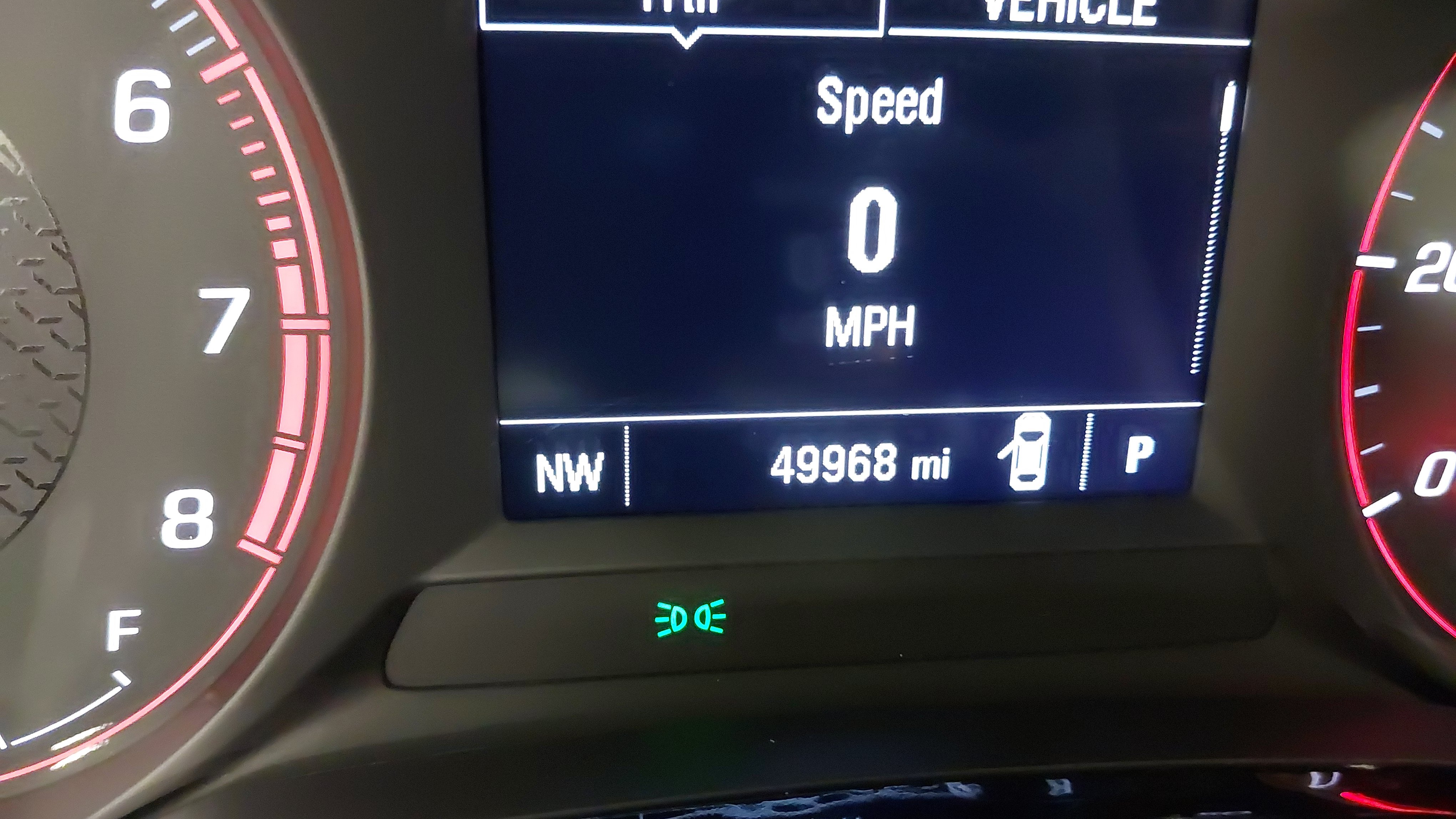 Certified 2024 Chevrolet Trax RS FWD image 19