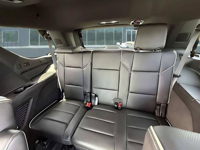 Used 2022 Cadillac Escalade Premium Luxury AWD/4WD image 28