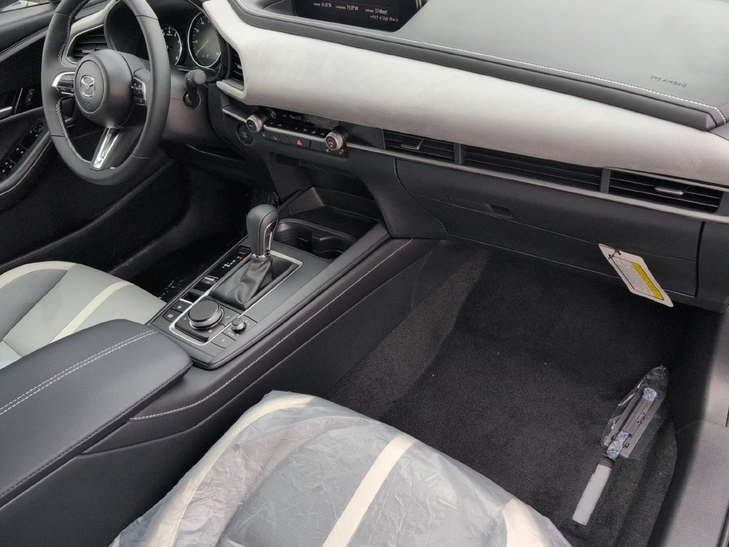 New 2026 MAZDA CX-30 2.5 Turbo AWD/4WD image 31