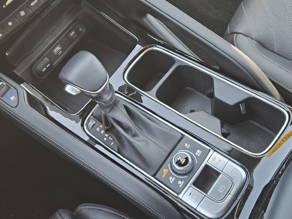 Certified 2025 Kia Telluride SX Prestige X-Pro AWD/4WD image 22