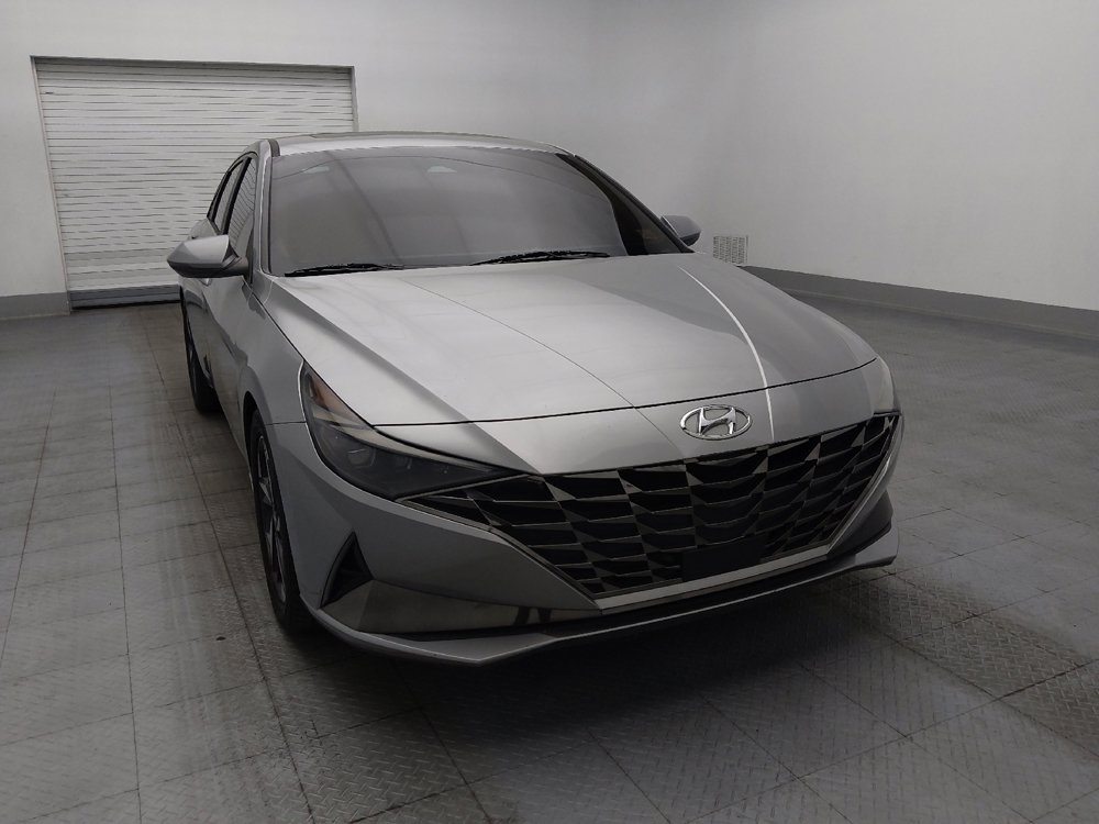 Used 2021 Hyundai Elantra Limited w/ Cargo Package FWD image 14