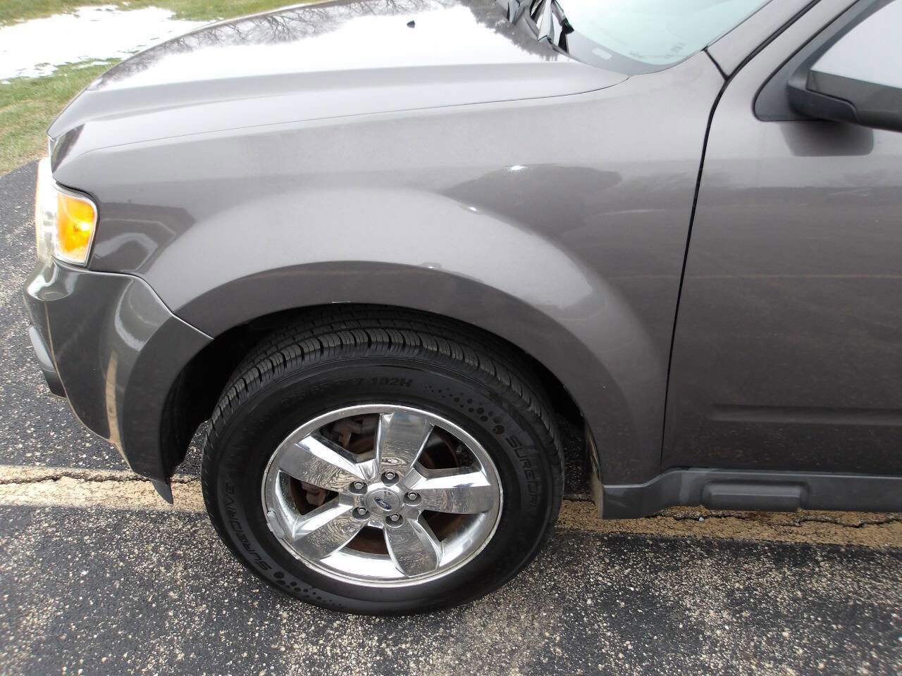 Used 2011 Ford Escape Limited image 29