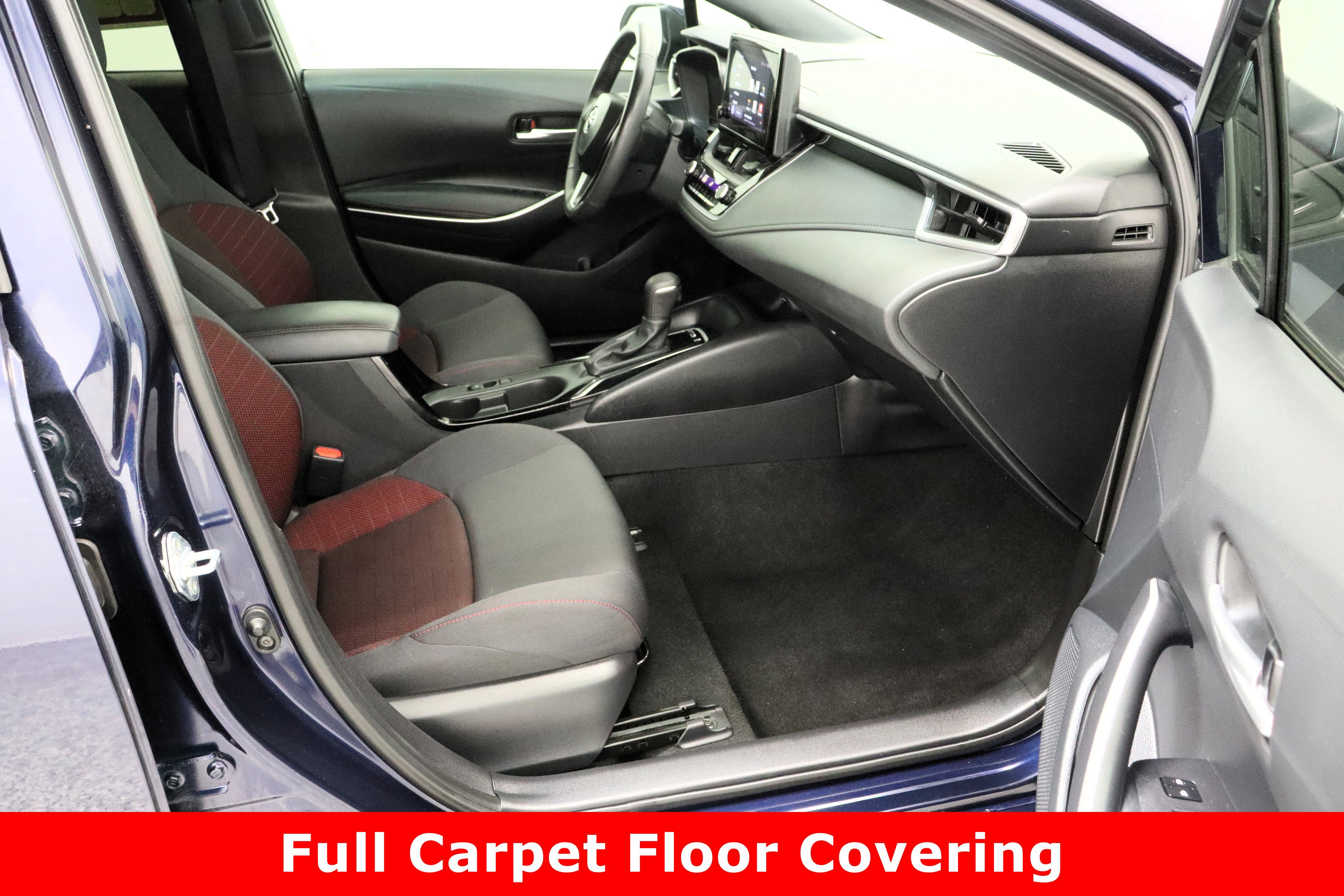 Certified 2024 Toyota Corolla SE image 33