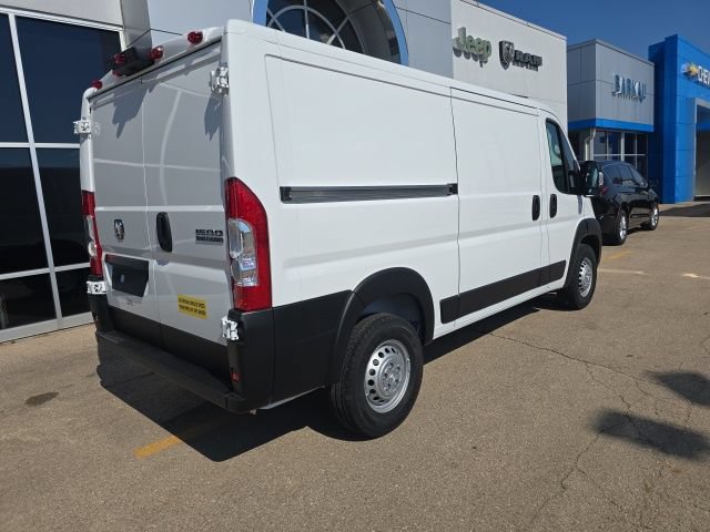 Used 2025 RAM ProMaster 1500 w/ Safety Group FWD image 3
