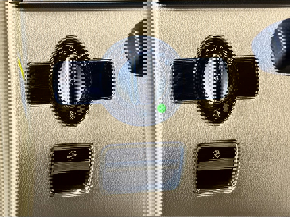 Used 2013 Mercedes-Benz S 550 Sedan image 12