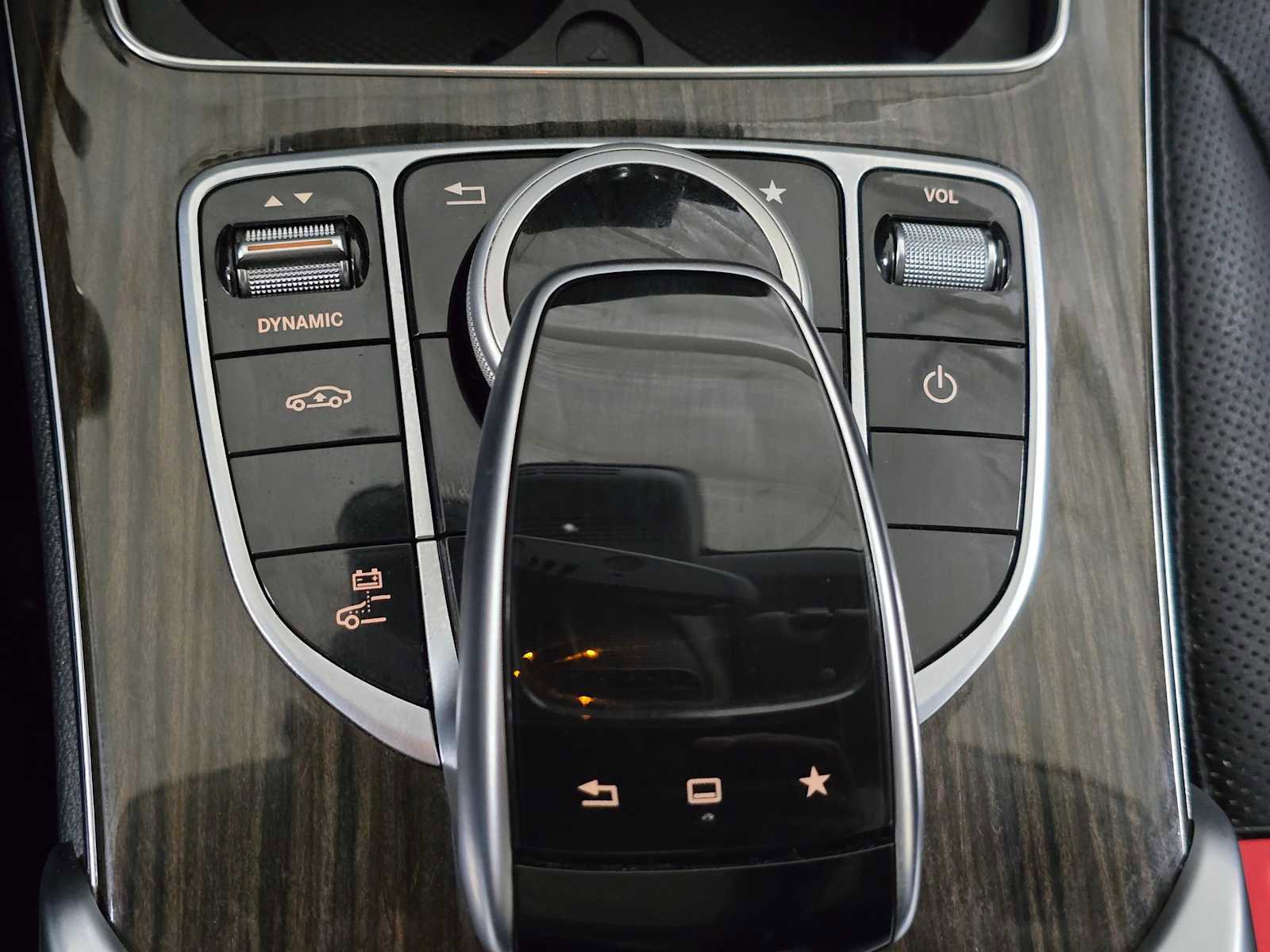 Used 2016 Mercedes-Benz C 350e Sedan image 38