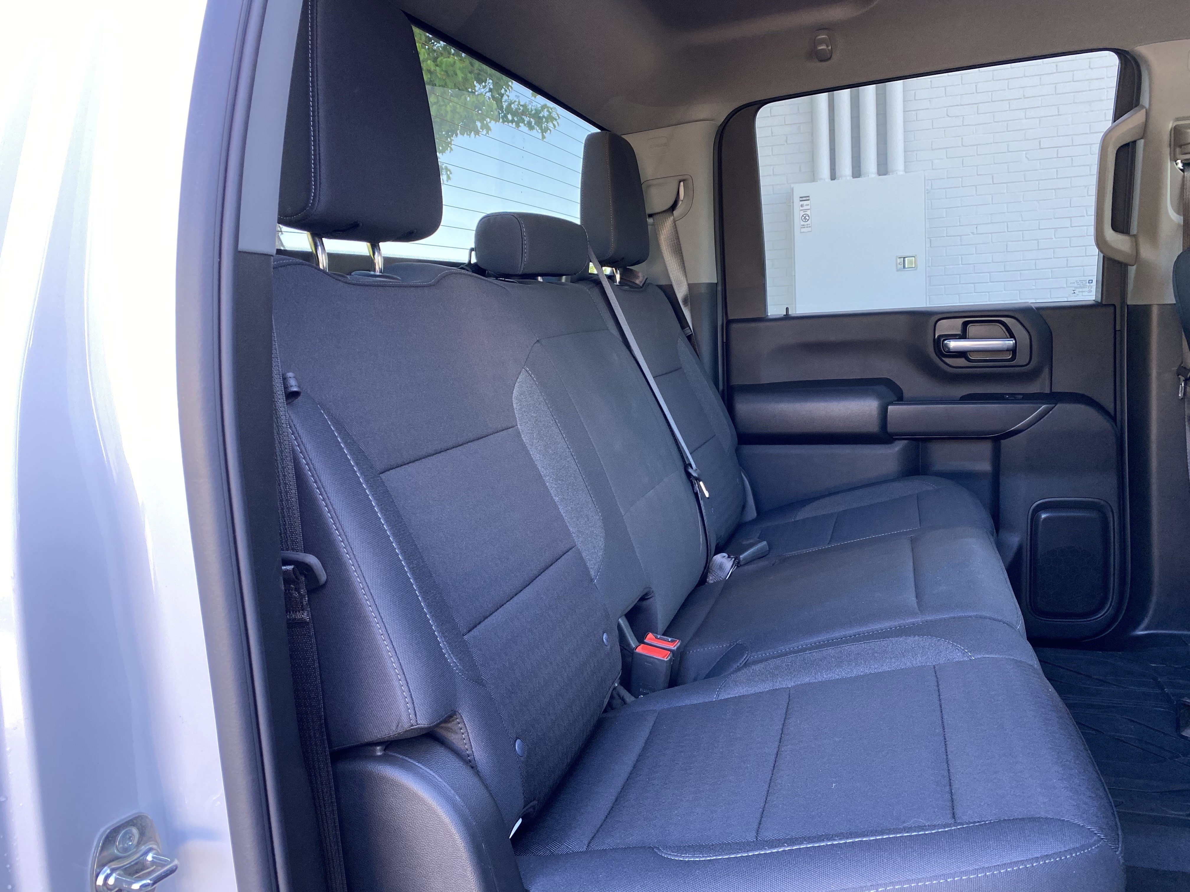 Used 2026 Chevrolet Silverado 2500 Custom w/ Custom Value Package image 33