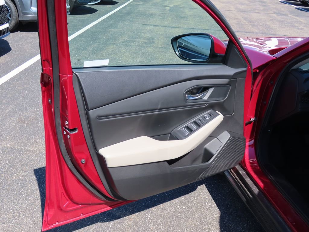 Used 2024 Honda Accord EX image 19