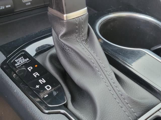 Used 2022 Kia K5 EX image 28