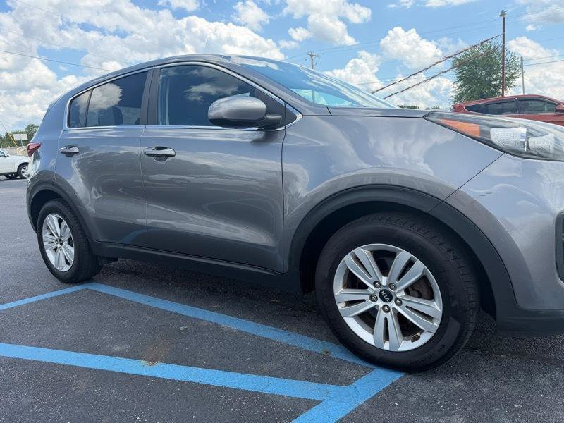 Used 2017 Kia Sportage LX FWD image 34