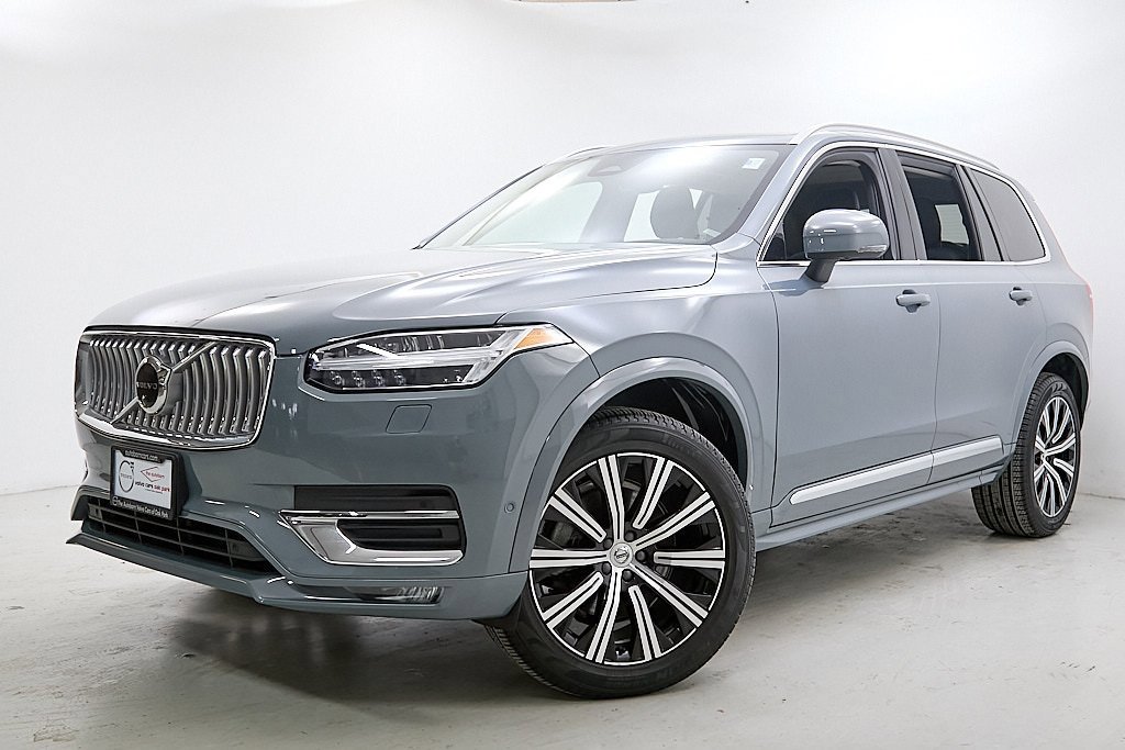 Certified 2023 Volvo XC90 B5 Plus image 3