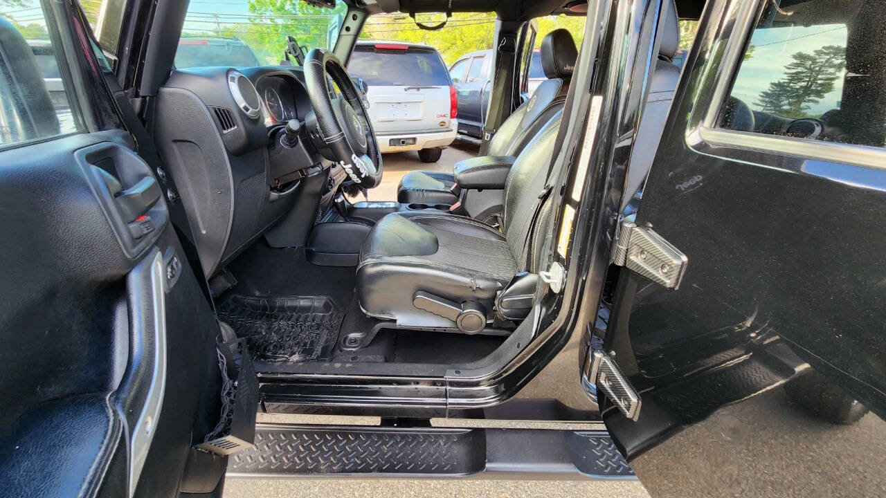 Used 2014 Jeep Wrangler Unlimited Sport AWD/4WD image 29