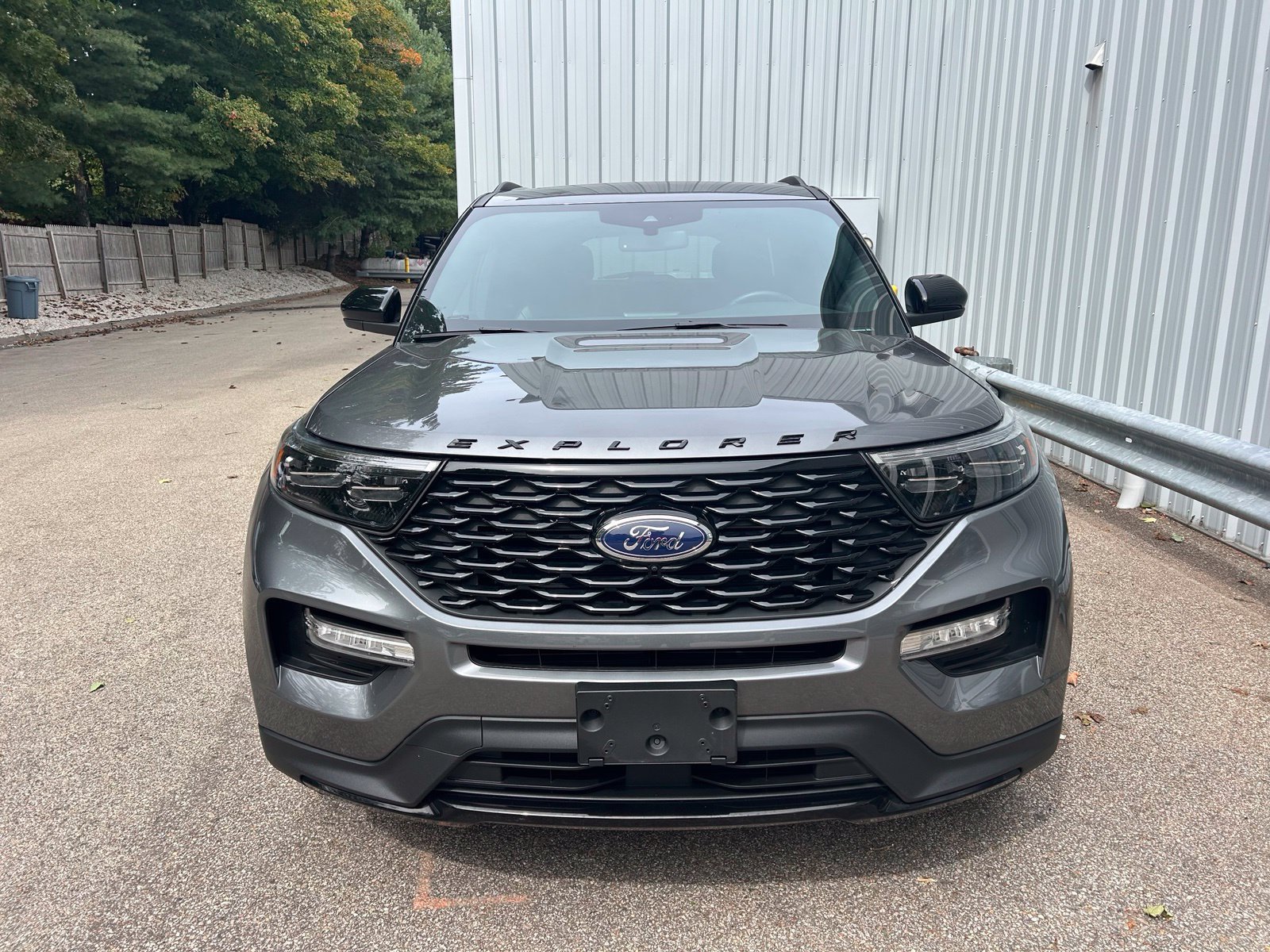 Used 2023 Ford Explorer ST-Line w/ Class IV Trailer Tow Package AWD/4WD image 2