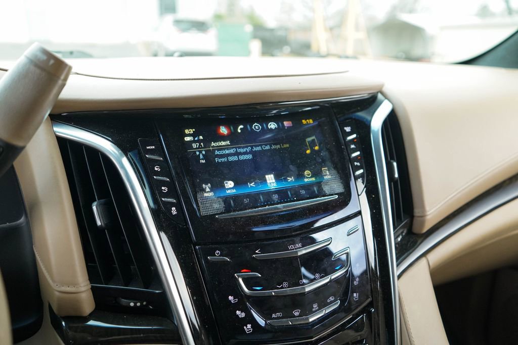 Used 2019 Cadillac Escalade Platinum image 20