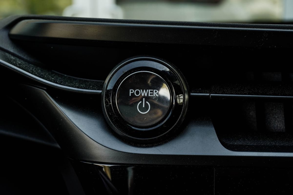 Used 2023 Lexus RZ 450e Premium w/ Accessory Package (2T) image 26